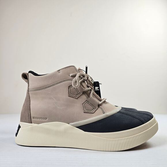 Sorel Out N About IV Classic Women's Size 11 Waterproof Boot Omega Taupe Black - Picture 1 of 5